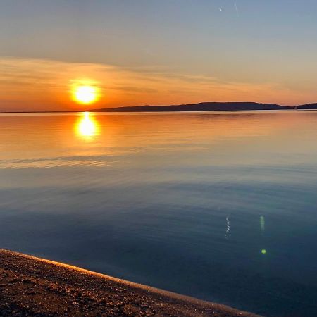 Tieff Apartmanház Balatonmáriafürdő Hullámtelep Balatonkeresztúr Exterior foto